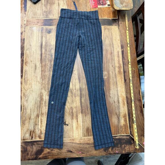 Lululemon Blue Black Patterned Drawstring Straight Leg Leggings Size 6 - Picture 5 of 5